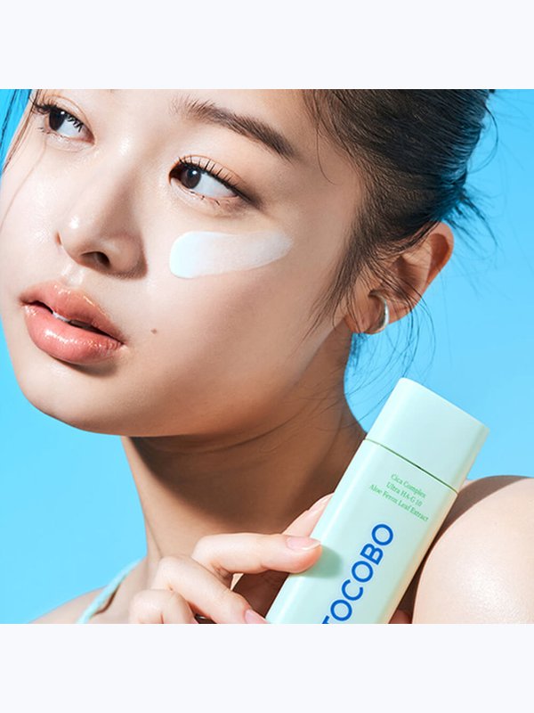 Успокаивающая солнцезащитная сыворотка Tocobo Cica Calming Sun Serum SPF50+ PA++++