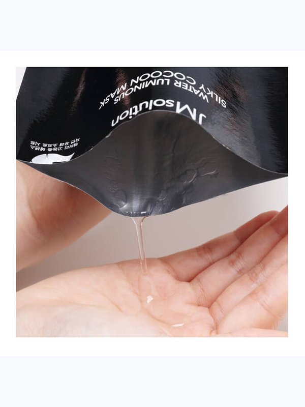 Маска для упругости кожи с протеинами шелка JMsolution Water Luminous Silky Cocoon Mask Black