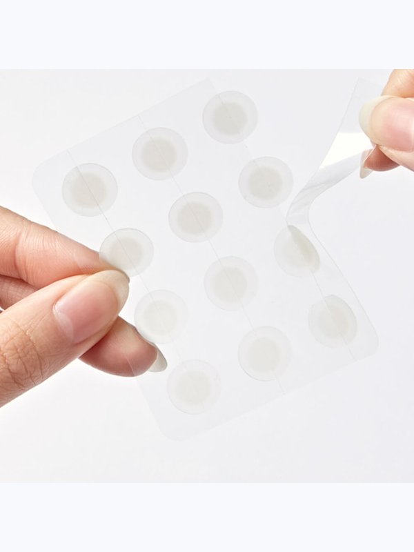 Успокаивающие точечные патчи от прыщей с центеллой Medi-Peel Phyto CICA-Nol B5 Spot Patch (12mm*12)