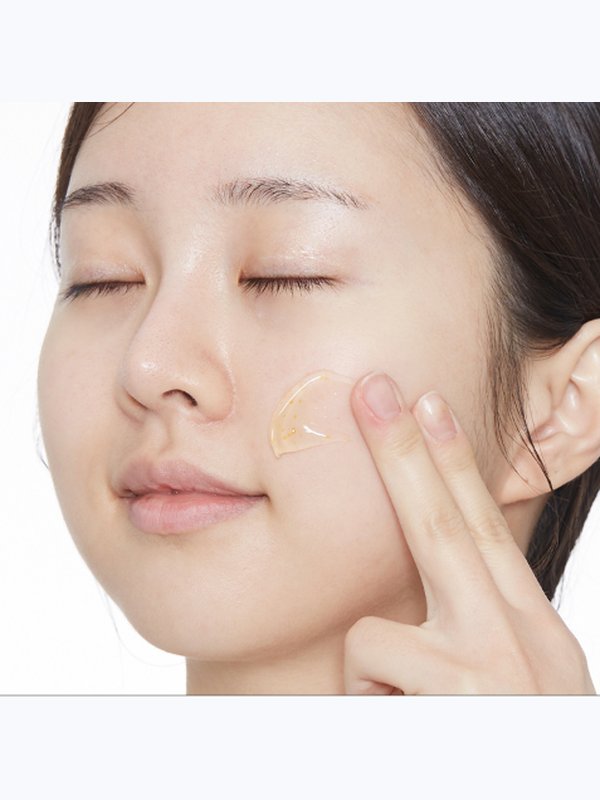 Бустер-сыворотка с микроиглами и витамином C VT Cosmetics Vita-Light Reedle Shot 100 2мл