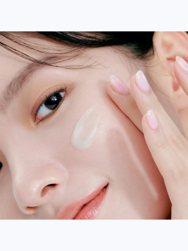 Лёгкий безмасляный крем с экстрактом центеллы Celimax The Real Cica Soothing Cream 50мл