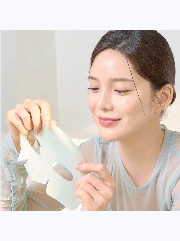 Осветляющая гидрогелевая маска для лица Luvum Green Citrus Vitamin C Gel Mask Plus 33г