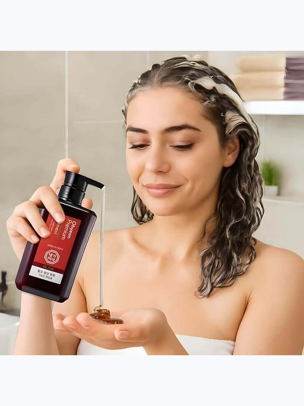 Увлажняющий бальзам для волос Daeng Gi Meo Ri Ohyeon Premium For All Hair Types Treatment 500мл