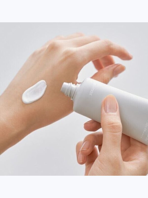 Солнцезащитный крем с комплексом церамидов Celimax Dual Barrier Watery Sun Cream SPF50+PA++++ 50мл