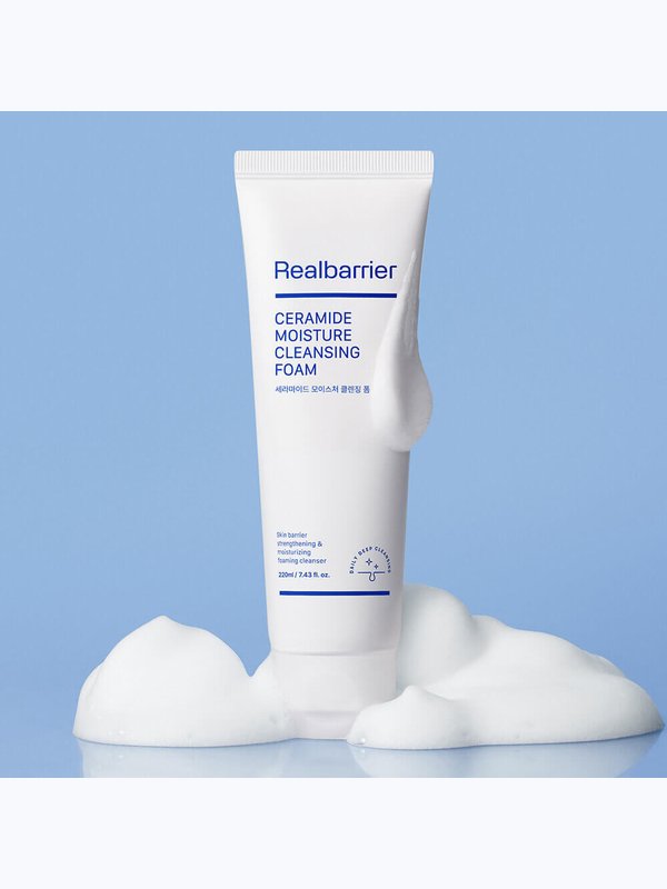 Увлажняющая пенка для умывания с церамидами Real Barrier Ceramide Moisture Cleansing Foam 220 мл