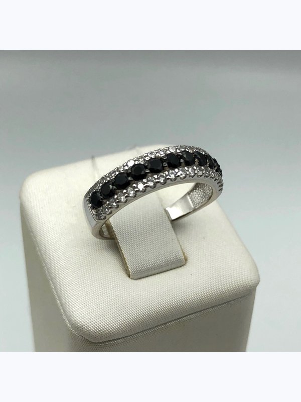 Серебряный комплект с фианитами