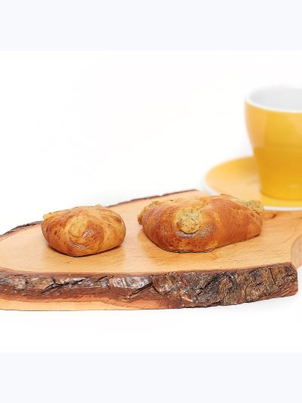 Pīrādziņš ar kartupeļu un zaļumu pildījumu