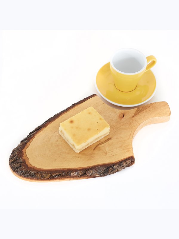 Biezpienmaizīte ar ābolu gabaliņiem 130g.