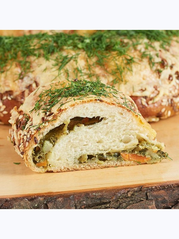 Svētku ar dārzeņu, tofu siera pildījumu ar sieru un sēkliņām