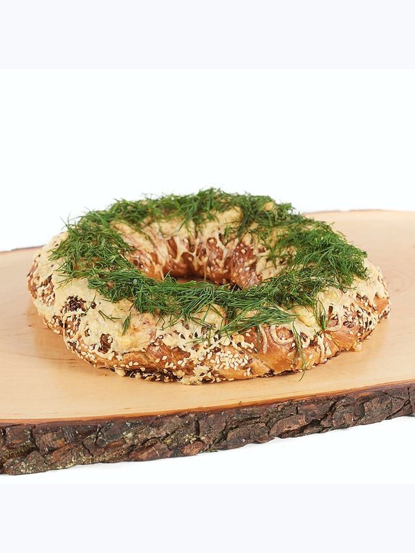 Svētku ar dārzeņu, tofu siera pildījumu ar sieru un sēkliņām