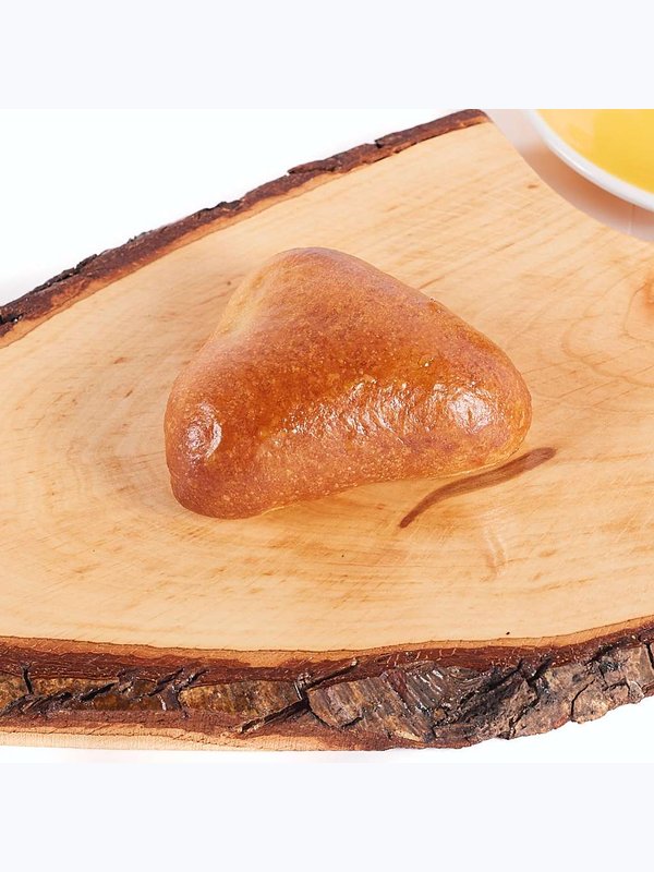 Pīrādziņš ar spinātu un fetas siera pildījumu