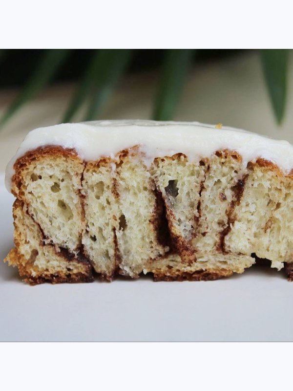 Булочка с корицей