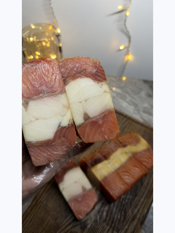 РУЛЕТ  х/к форель, масляная, кета, 100гр