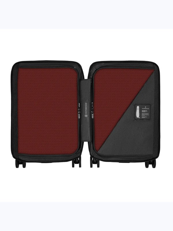Чемодан Airox Frequent Flyer Red 612501