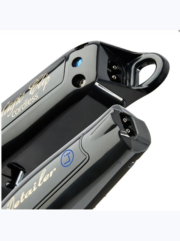 Набор машинок в чехле Black Cordless Magic Clip + Black Cordless Detailer Li WHAL  - США