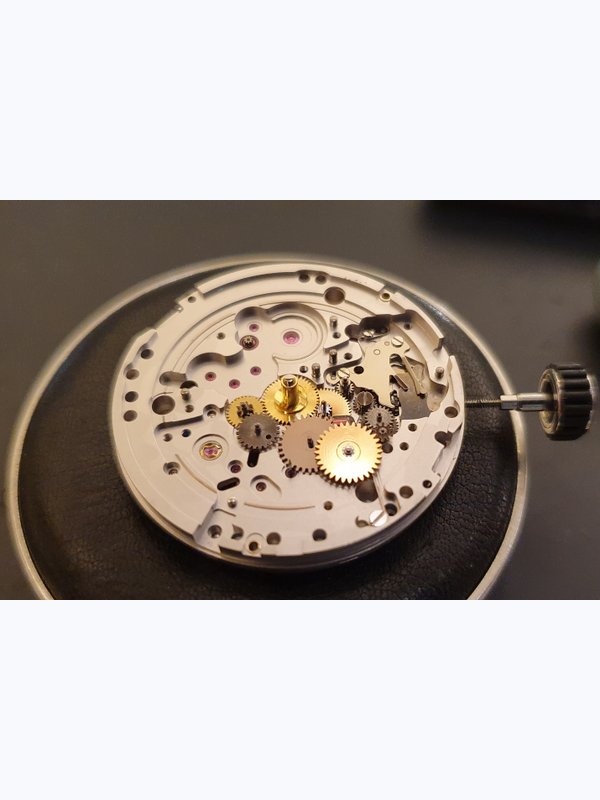 РЕМОНТ ЧАСОВ ULYSSE NARDIN CAL. UN-118