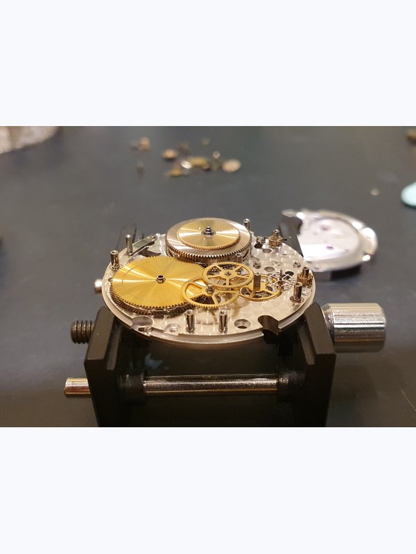 РЕМОНТ ЧАСОВ PANERAI CAL. P. 2003