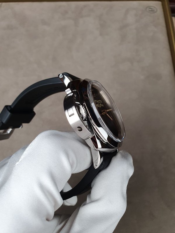 Officine Panerai Luminor 1950