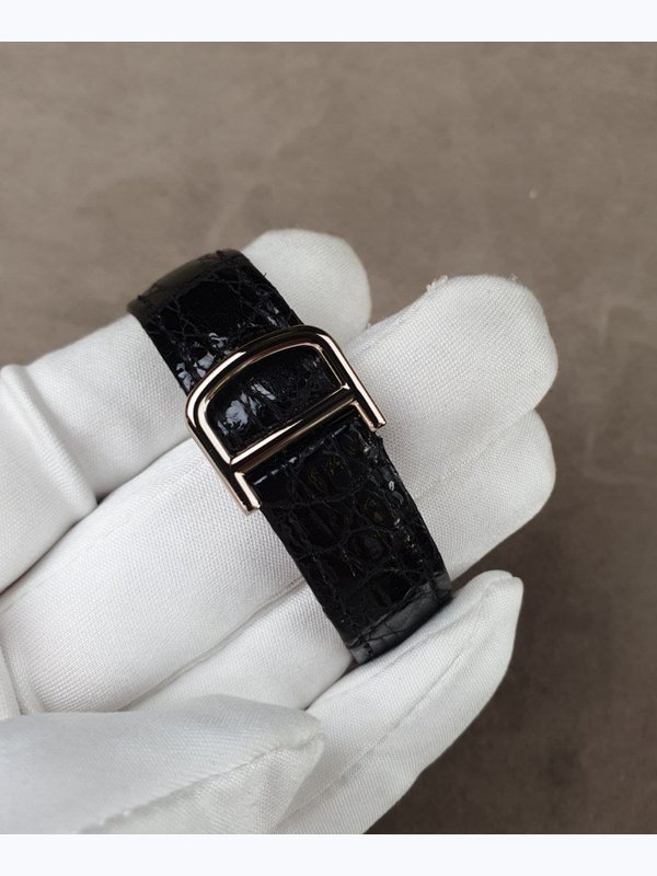 Cartier Tank Americaine Medium