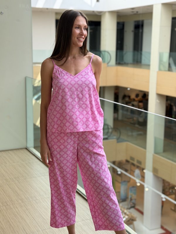 Пижама с бриджами DKNY