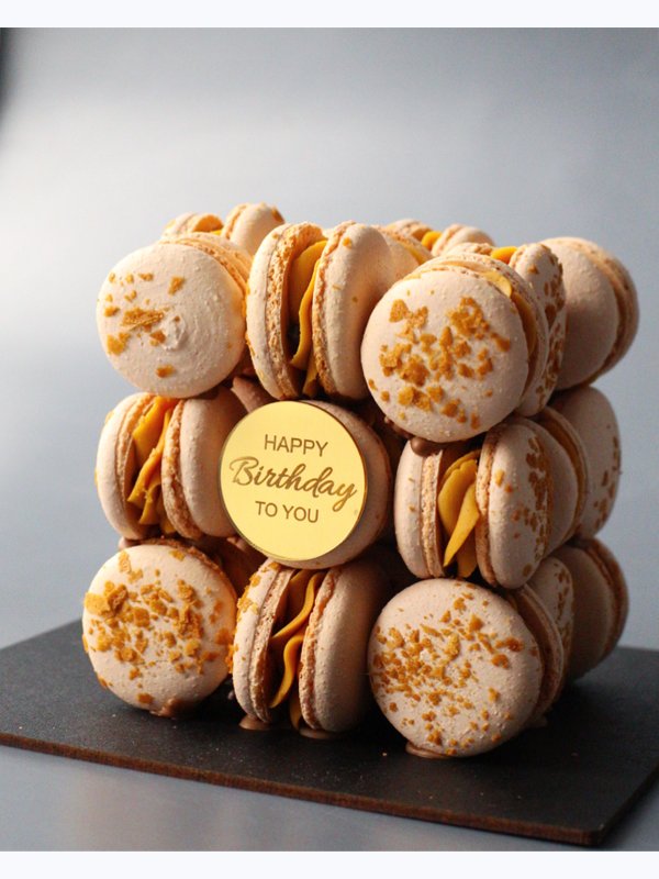 торт-кубик MACARONS