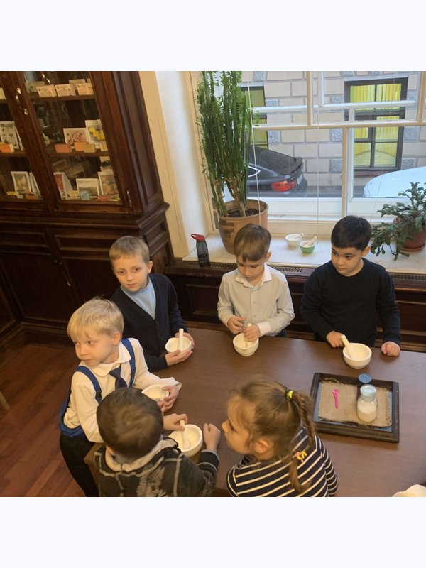 Загадки Петербурга с посещением аптеки доктора Пеля (1-6 класс)