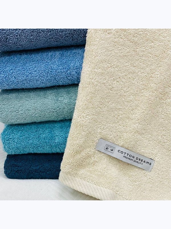 Махровое полотенце с петлёй Cotton Dreams плотностью 550 г/кв.м