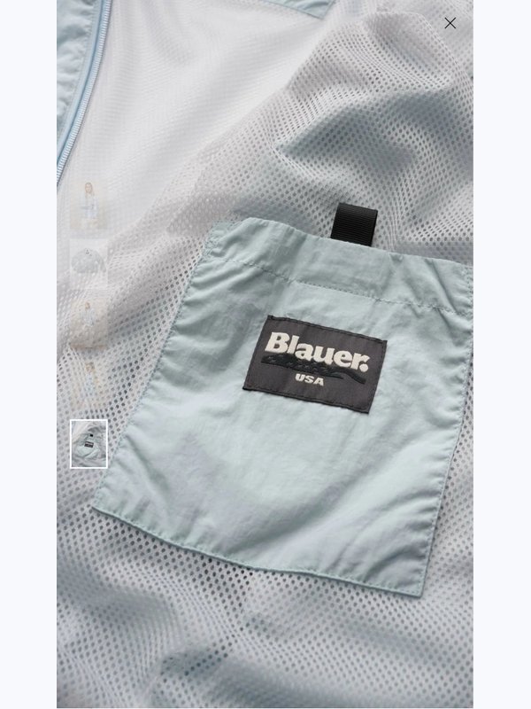Куртка голубая Blauer