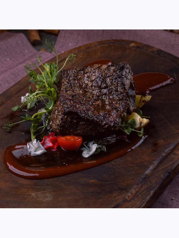 Стейк говяжий BBQ / BBQ beef steak