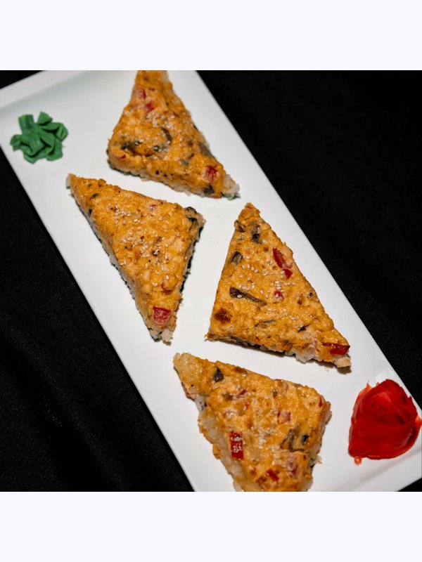Суши-пицца с курочкой