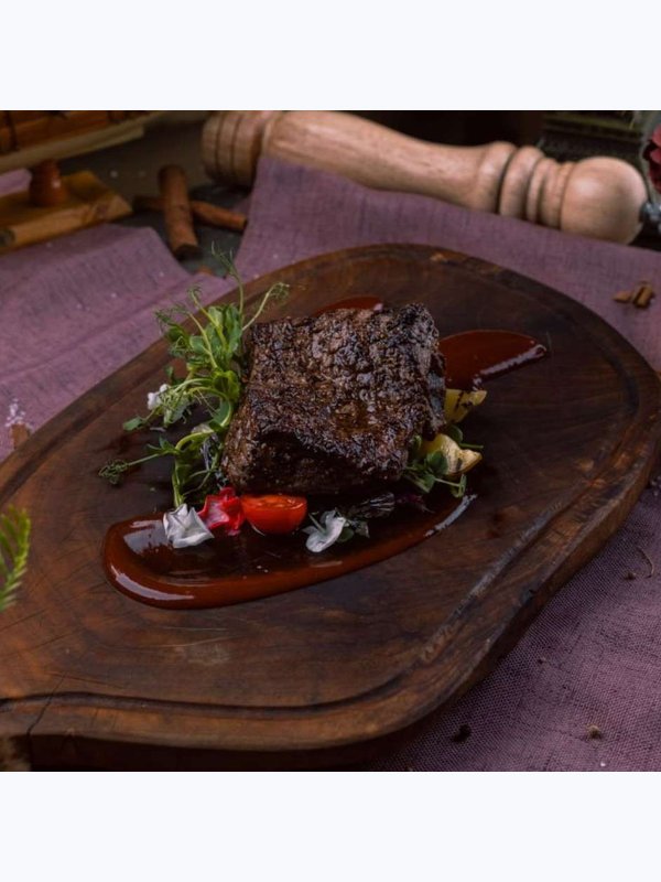 Стейк говяжий BBQ / BBQ beef steak