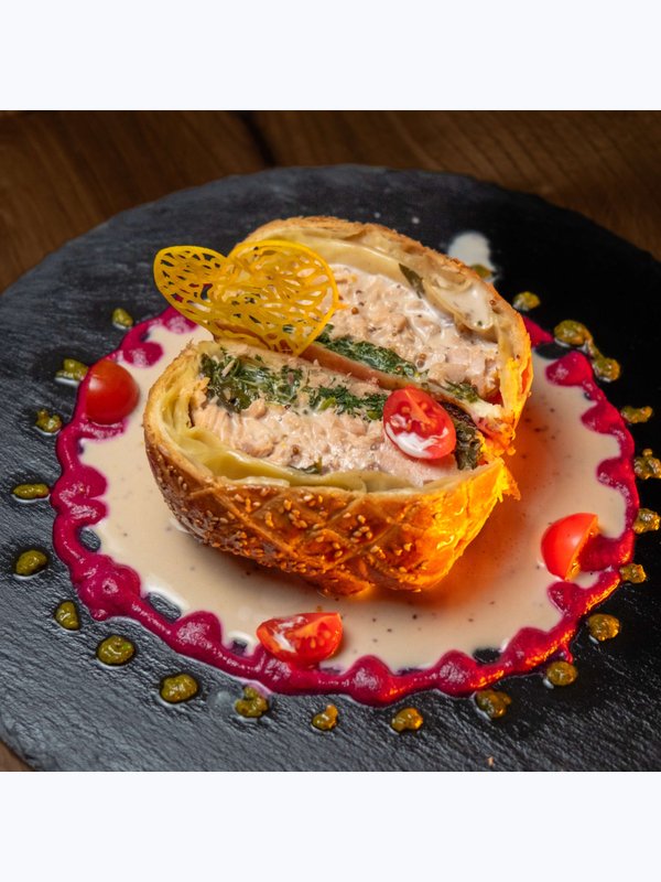 Лосось Веллингтон / Salmon Wellington