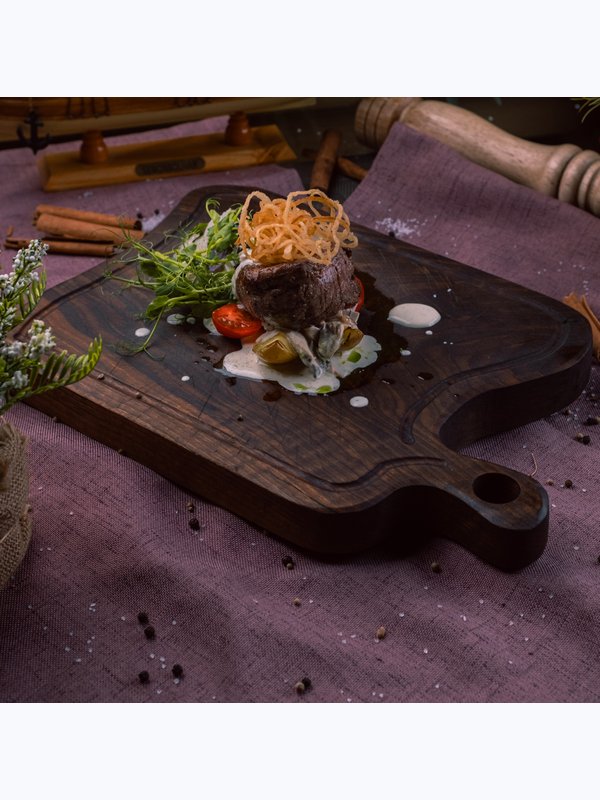Стейк Миньон с трюфельным соусом / Steak Mignon with truffle sauce