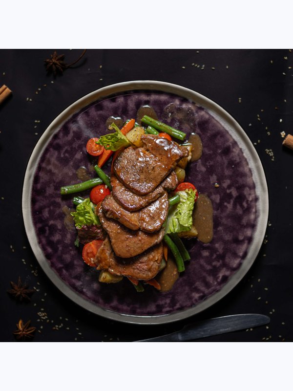 Телятина Шабли с молодыми овощами\Chablis Veal with Young Vegetables