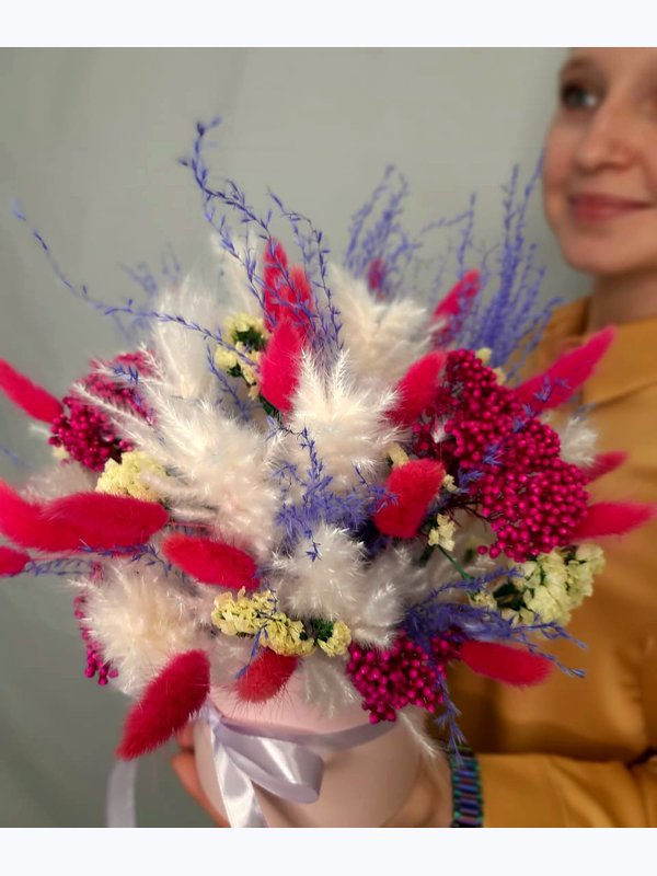 Композиция из сухоцветов