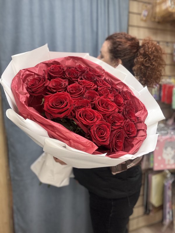 Розы 25 шт