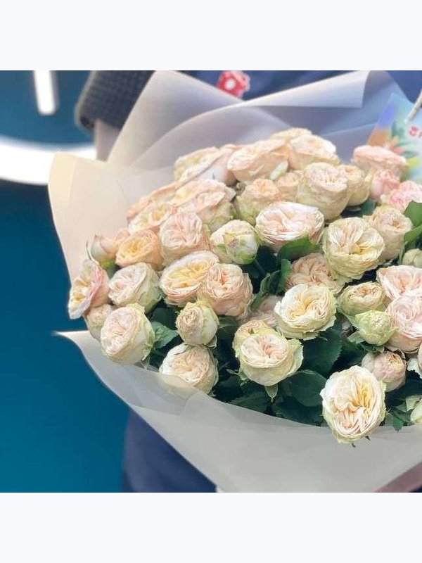 Букет пионовидных кустовых роз, 11 шт.