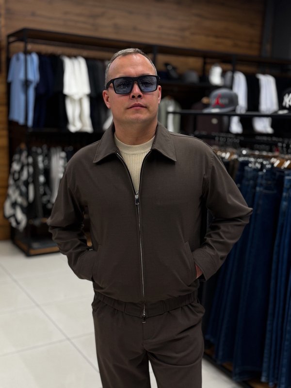 Бомбер