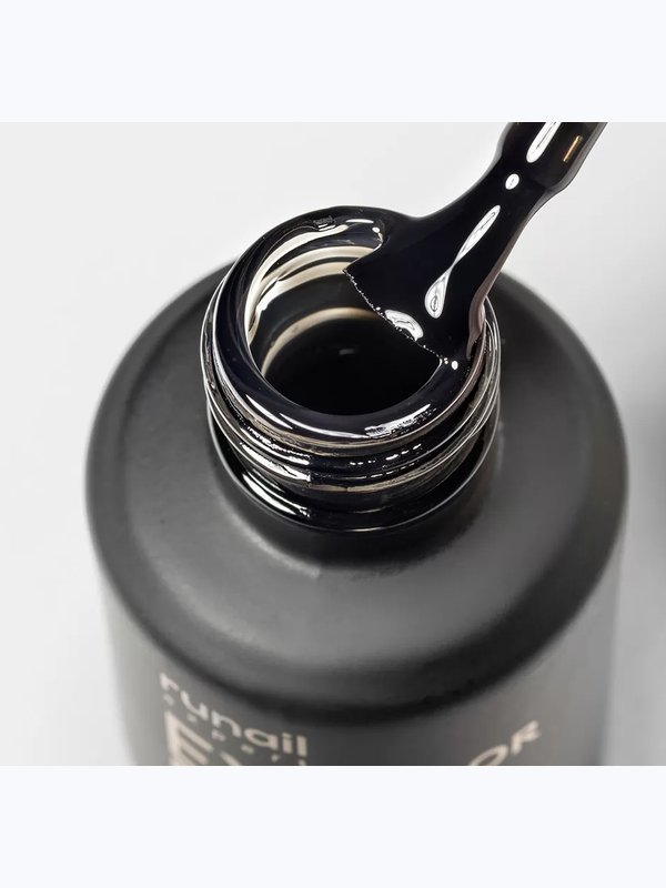 Топ цветной Top Color Non Sticky Runail Expert №154, 18мл флакон