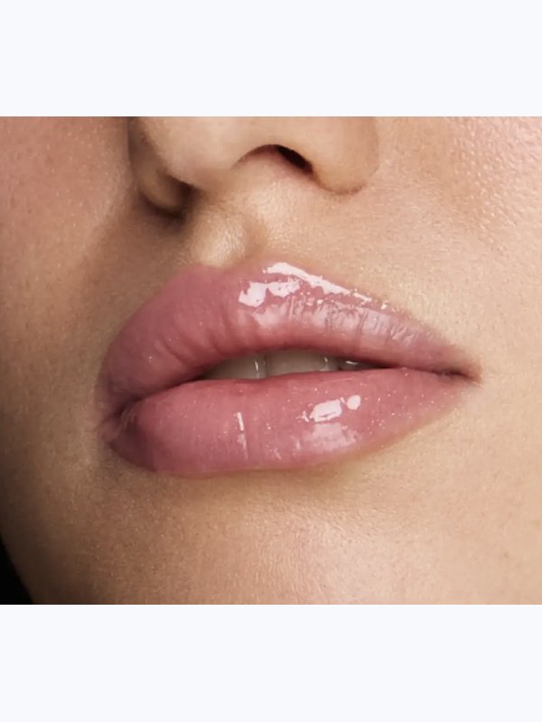 LIP GLOSS CARE. 101 PALE PINK