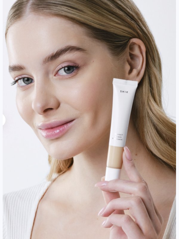 PERFECT LIQUID FOUNDATION. 1