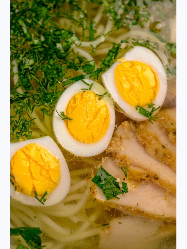 Куринный  суп с лапшой