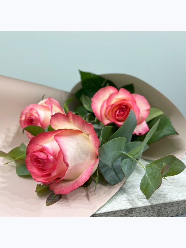3 roses Jumelia