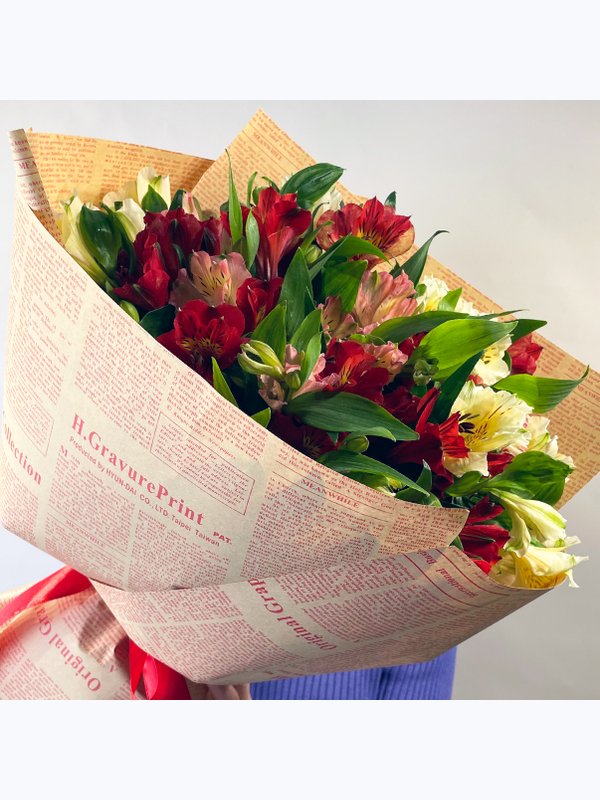 Alstroemeria in craft