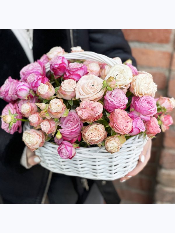 Basket With Bombastic Rose