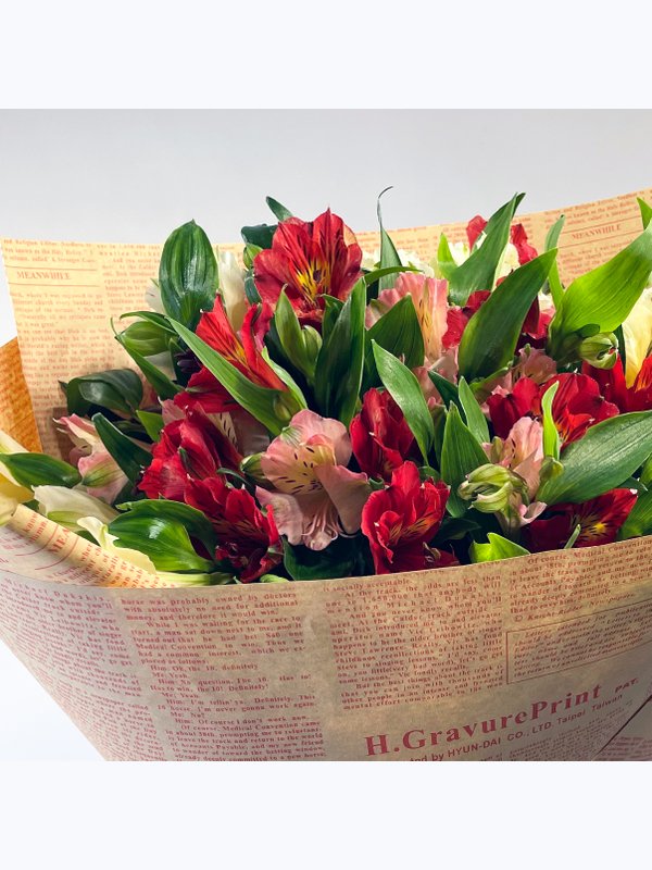 Alstroemeria in craft