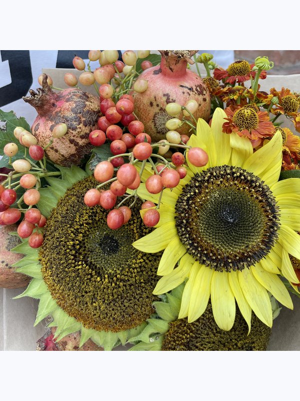 Bouquet "Pomegranate"