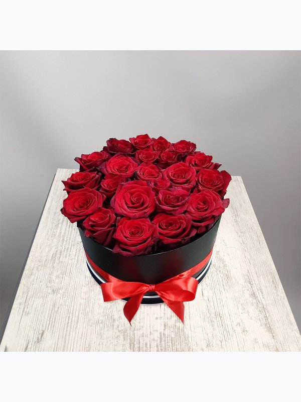 21 red roses in a black box