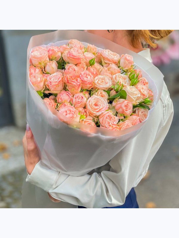 10 spray roses Madam Bombastic