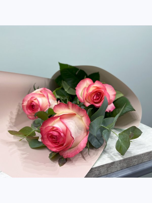 3 roses Jumelia